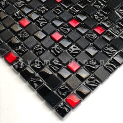 Mosaïque Agati - Pierre et verre noir et rouge pour salle de bain